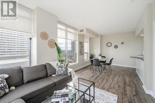 2602 - 4080 Living Arts Drive, Mississauga, ON - Indoor Photo Showing Living Room