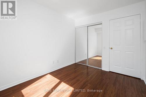 210 - 1 Emerald Lane, Vaughan, ON - Indoor Photo Showing Other Room