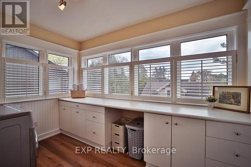 62 Roseview Avenue, Richmond Hill, ON - Indoor
