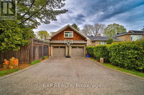 62 Roseview Avenue, Richmond Hill, ON - Outdoor