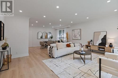 297 Betty Ann Drive, Toronto (Willowdale West), ON - Indoor Photo Showing Living Room