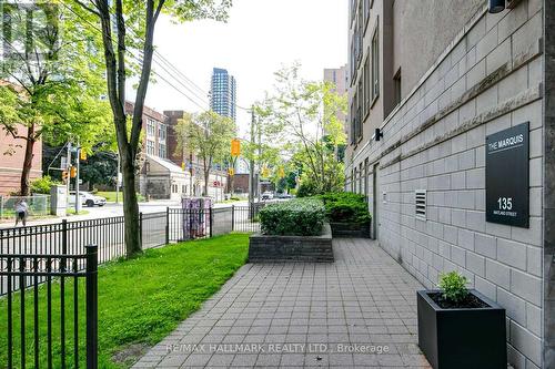 203 - 135 Maitland Street, Toronto, ON - Outdoor With Exterior