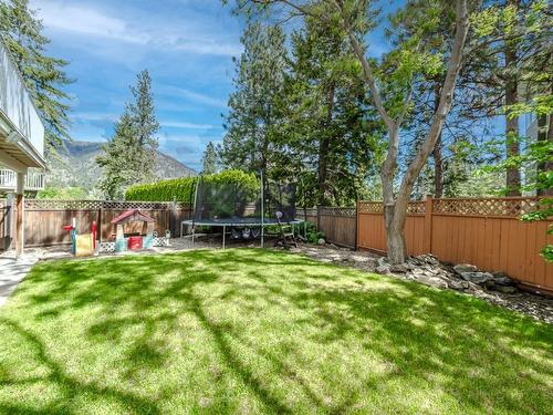 145-2220 Shannon Ridge Drive, West Kelowna, BC - Outdoor