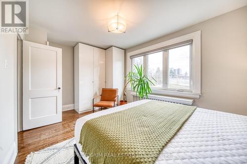 212 Broadway Avenue, Toronto, ON - Indoor Photo Showing Bedroom