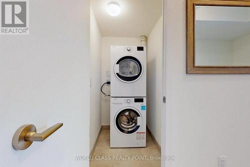 12 - 264 Finch Avenue E, Toronto, ON - Indoor Photo Showing Laundry Room