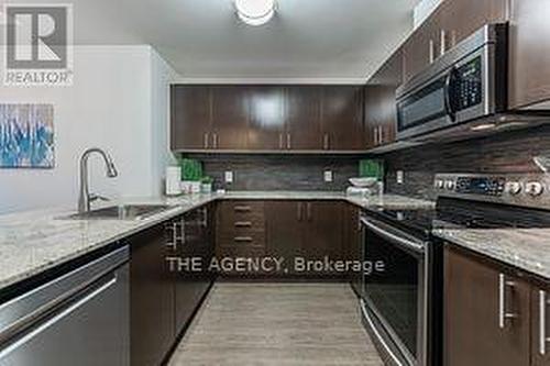 21 Cole Street, Toronto, ON - Indoor Photo Showing Kitchen With Upgraded Kitchen