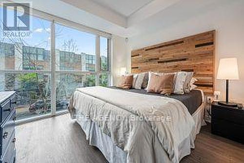 21 Cole Street, Toronto, ON - Indoor Photo Showing Bedroom