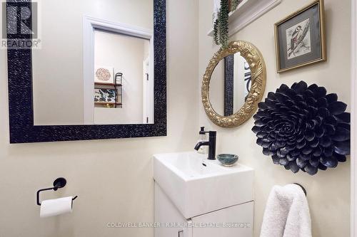 537 Hillsdale Avenue E, Toronto, ON - Indoor Photo Showing Bathroom