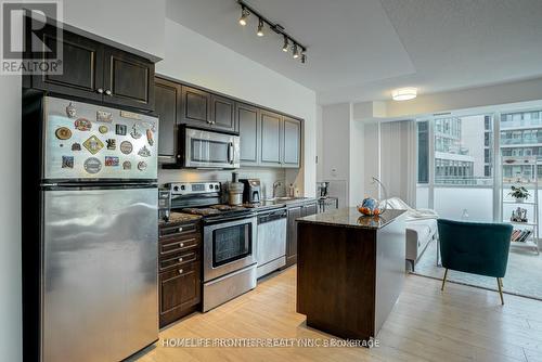 383 - 209 Fort York Boulevard, Toronto, ON - Indoor Photo Showing Kitchen With Stainless Steel Kitchen