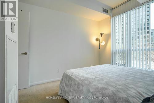 383 - 209 Fort York Boulevard, Toronto, ON - Indoor Photo Showing Bedroom