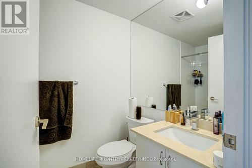 383 - 209 Fort York Boulevard, Toronto, ON - Indoor Photo Showing Bathroom