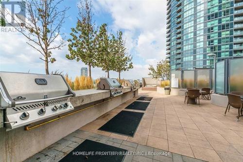 383 - 209 Fort York Boulevard, Toronto, ON - Outdoor