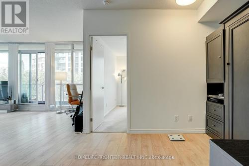 383 - 209 Fort York Boulevard, Toronto, ON - Indoor Photo Showing Other Room