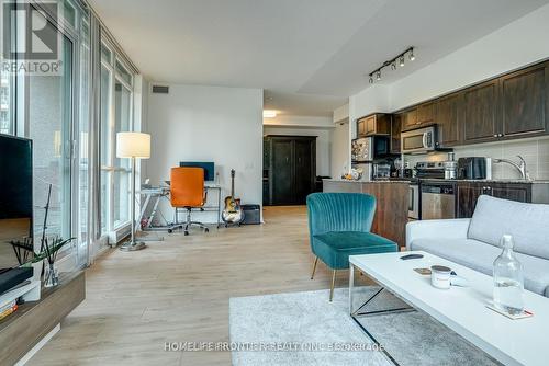 383 - 209 Fort York Boulevard, Toronto (Niagara), ON - Indoor