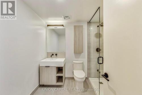 3305 - 108 Peter Street, Toronto, ON - Indoor Photo Showing Bathroom