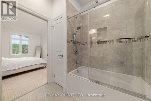 48 Pineridge Drive, Prince Edward County, ON - Indoor Photo Showing Bathroom