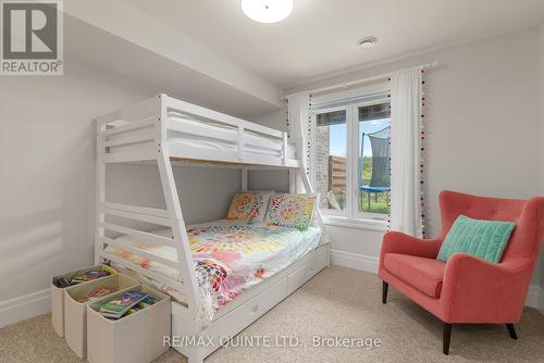 48 Pineridge Drive, Prince Edward County, ON - Indoor Photo Showing Bedroom
