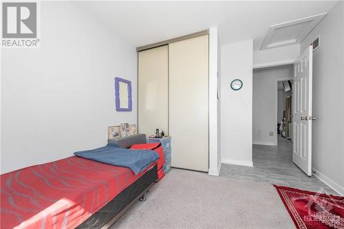 24 Havenhurst Crescent, Ottawa, ON - Indoor Photo Showing Bedroom