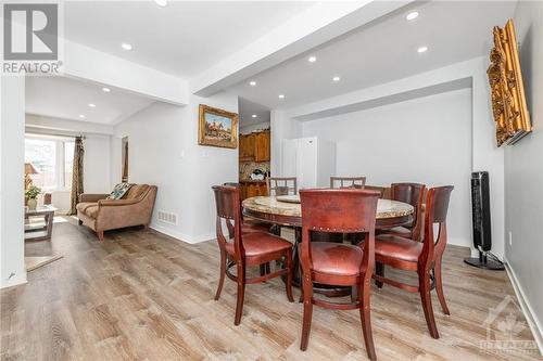 24 Havenhurst Crescent, Ottawa, ON - Indoor Photo Showing Dining Room