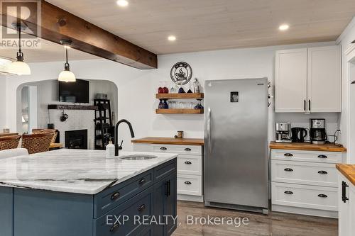 52 Selena Avenue, Belleville, ON - Indoor Photo Showing Kitchen