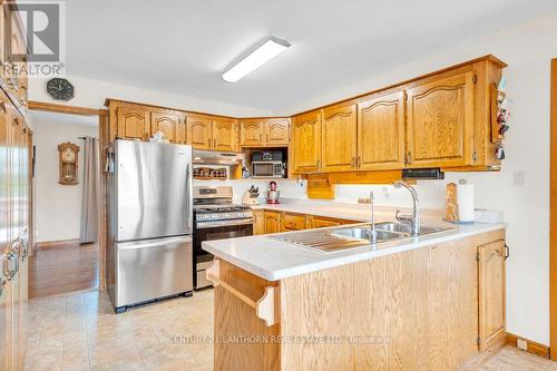 8947 Highway 62, Belleville, ON - Indoor Photo Showing Kitchen With Double Sink