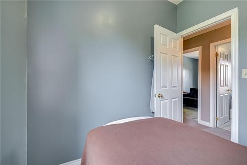 51 Tisdale Street N, Hamilton, ON - Indoor Photo Showing Bedroom