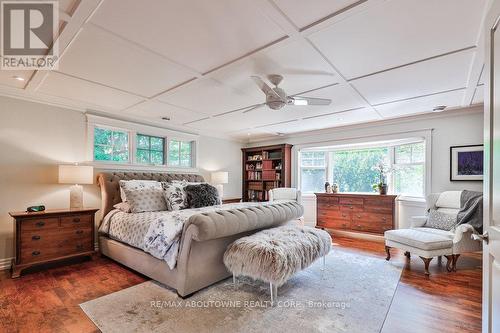 499 Lakeshore Road E, Oakville, ON - Indoor Photo Showing Bedroom