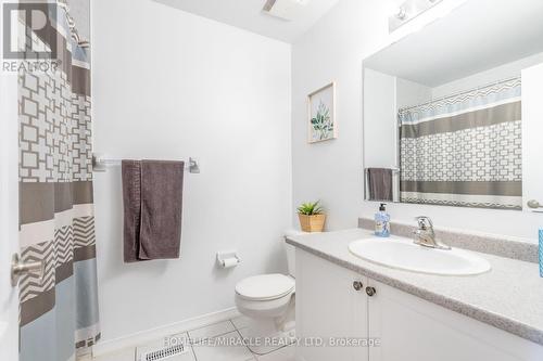 3111 Ferguson Drive, Burlington, ON - Indoor Photo Showing Bathroom