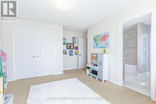 3111 Ferguson Drive, Burlington, ON - Indoor Photo Showing Bedroom