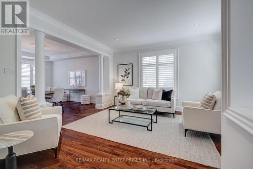 603 Canyon Street, Mississauga, ON - Indoor Photo Showing Living Room