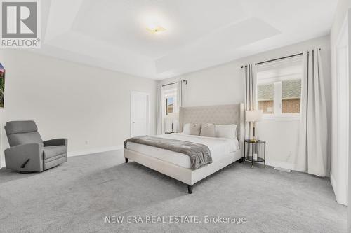 7 Ballanview Court, Whitchurch-Stouffville, ON - Indoor Photo Showing Bedroom