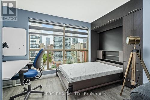 1601 - 298 Jarvis Street, Toronto, ON - Indoor Photo Showing Bedroom