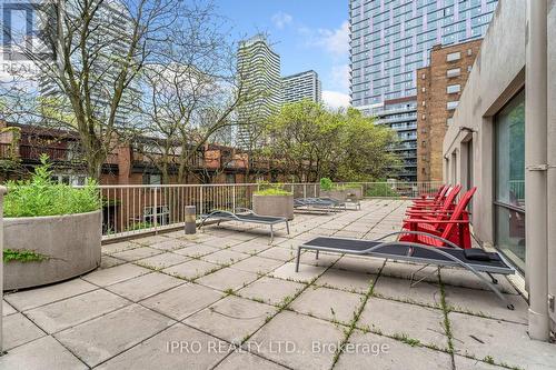 1601 - 298 Jarvis Street, Toronto, ON - Outdoor With Deck Patio Veranda