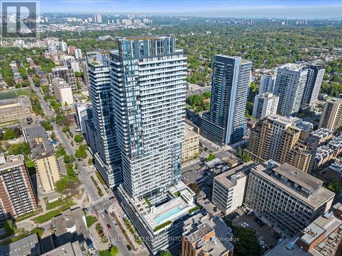 805 - 161 Roehampton Avenue, Toronto, ON - Outdoor With View