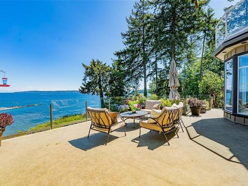 3399 Stephenson Point Rd, Nanaimo, BC - Outdoor With Body Of Water