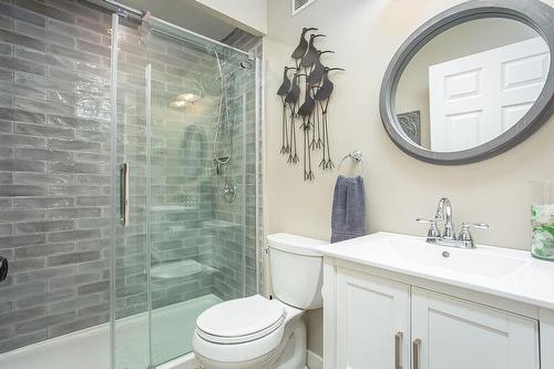 10 Cathcart Street, Huron-Kinloss, ON - Indoor Photo Showing Bathroom