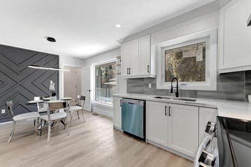 178 Seminole Road, Ancaster, ON - Indoor Photo Showing Kitchen