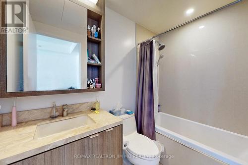 2907 - 125 Blue Jays Way, Toronto, ON - Indoor Photo Showing Bathroom