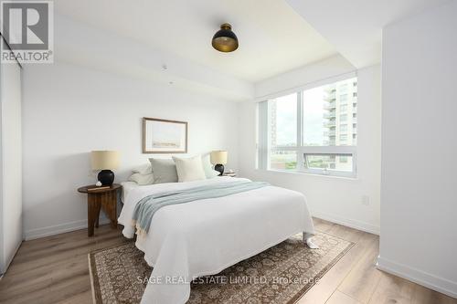 501 - 1420 Dupont Street, Toronto, ON - Indoor Photo Showing Bedroom