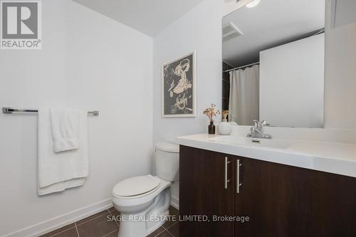 501 - 1420 Dupont Street, Toronto, ON - Indoor Photo Showing Bathroom