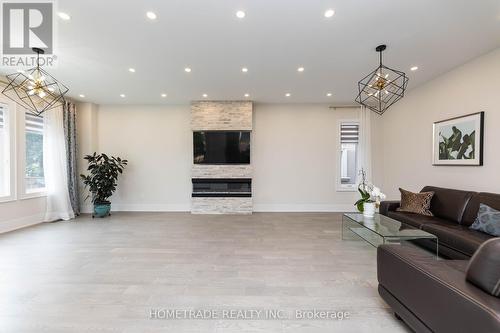 53 Culnan Avenue E, Toronto, ON - Indoor Photo Showing Living Room