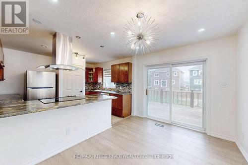 350 Ardagh Road, Barrie, ON - Indoor Photo Showing Kitchen