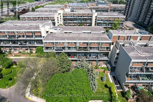 337 - 2 Valhalla Inn Road, Toronto (Islington-City Centre West), ON - Outdoor With View