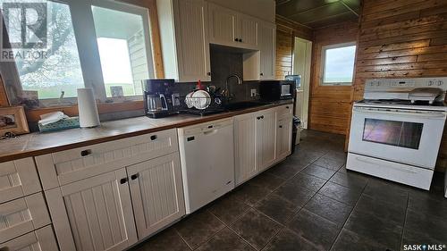 Acreage 7 Miles North Of Gull Lake, Gull Lake Rm No. 139, SK - Indoor Photo Showing Kitchen