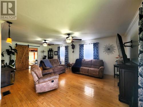 3514 Highway 638, Bruce Mines, ON - Indoor Photo Showing Living Room