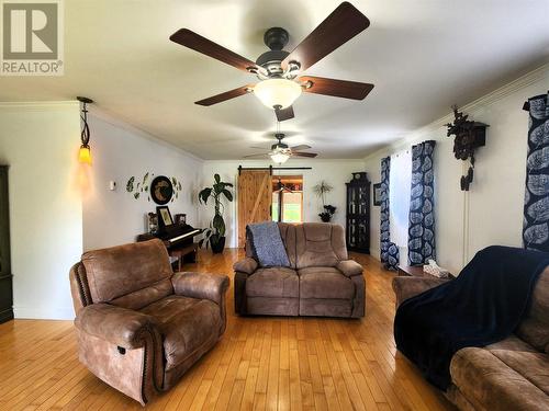 3514 Highway 638, Bruce Mines, ON - Indoor Photo Showing Living Room