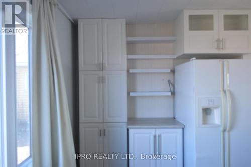 18212 Erie Shore Drive, Chatham-Kent, ON - Indoor Photo Showing Other Room