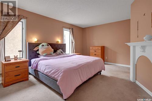 1102 Wascana Highlands, Regina, SK - Indoor Photo Showing Bedroom