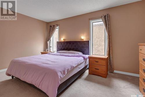 1102 Wascana Highlands, Regina, SK - Indoor Photo Showing Bedroom