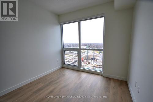 1709 - 95 Mcmahon Drive, Toronto, ON - Indoor Photo Showing Other Room